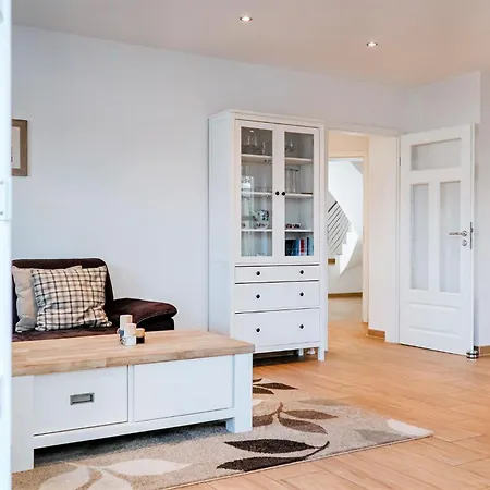 Albatros Eg Apartment *